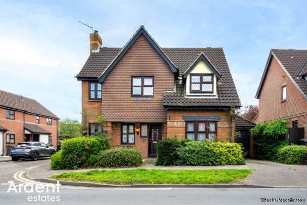 Additional Property Image 4 bedroom Detached for sale in Chelmsford 17