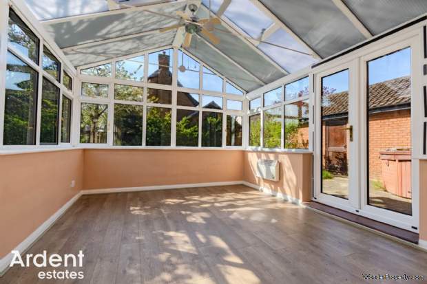 Additional Property Image 4 bedroom Detached for sale in Chelmsford 11