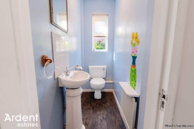Additional Property Image 4 bedroom Detached for sale in Chelmsford 16