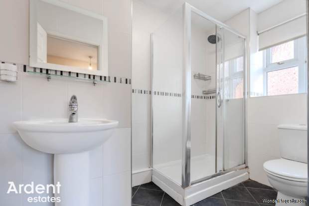 Additional Property Image 4 bedroom Detached for sale in Chelmsford 2