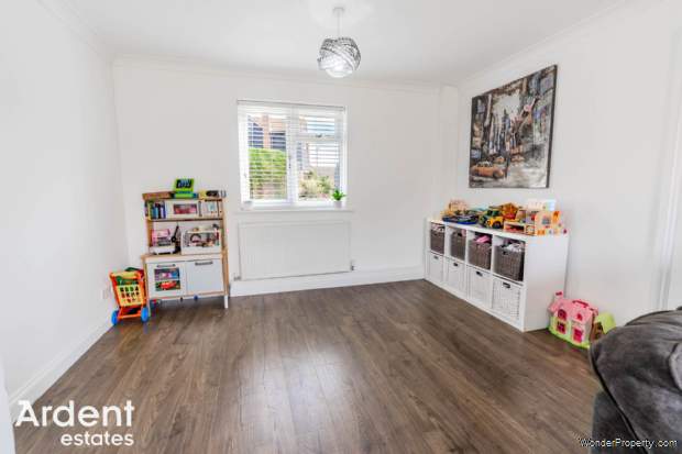 Additional Property Image 4 bedroom Detached for sale in Maldon 16