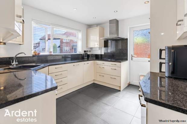 Additional Property Image 4 bedroom Detached for sale in Maldon 7