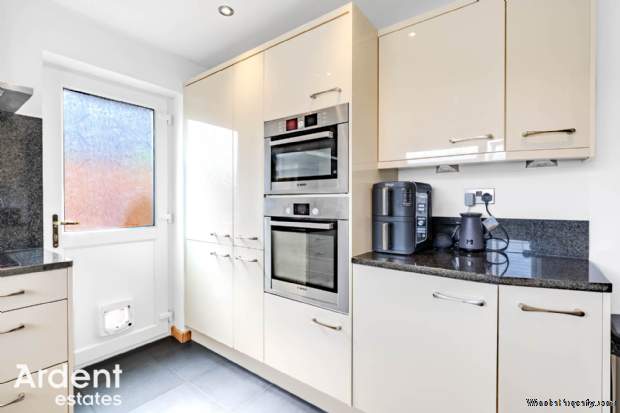 Additional Property Image 4 bedroom Detached for sale in Maldon 8