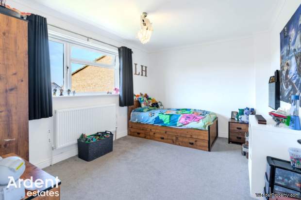 Additional Property Image 4 bedroom Detached for sale in Maldon 2
