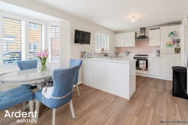 Additional Property Image 3 bedroom Detached for sale in Maldon 7