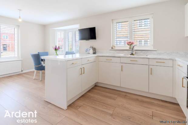 Additional Property Image 3 bedroom Detached for sale in Maldon 10