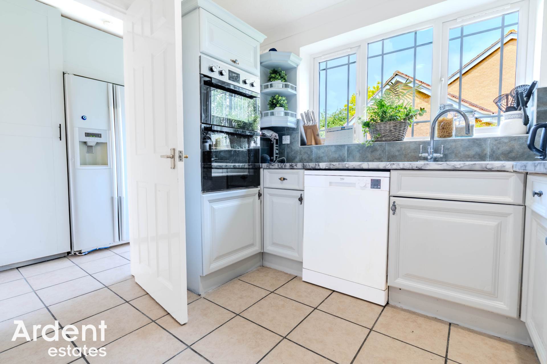 Additional Property Image 4 bedroom Detached for sale in Maldon 7