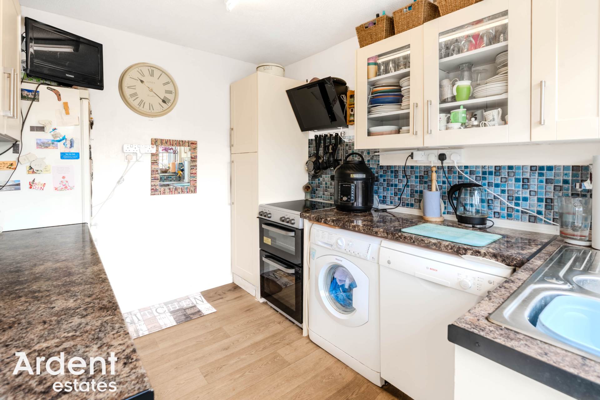 Additional Property Image 3 bedroom Terraced for sale in Southminster 7