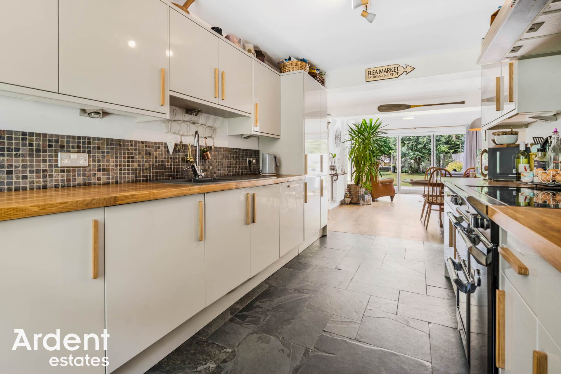 Additional Property Image 4 bedroom Semi Detached for sale in Maldon 10