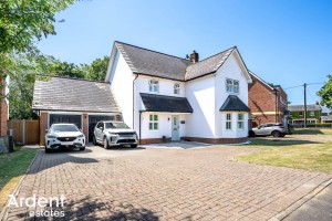 4 bedroom Detached for sale in Colchester