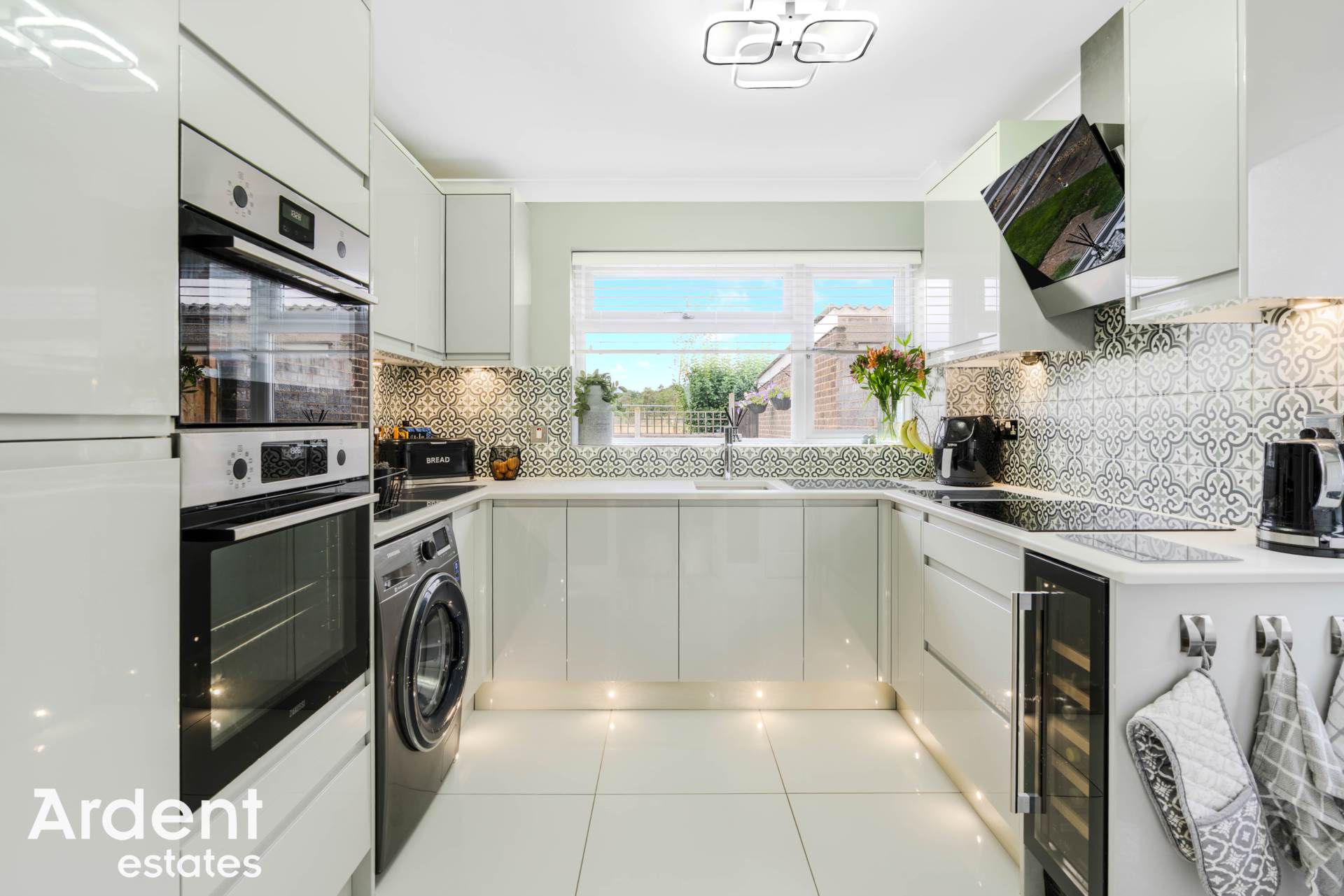 Additional Property Image 3 bedroom Semi Detached for sale in Maldon 7
