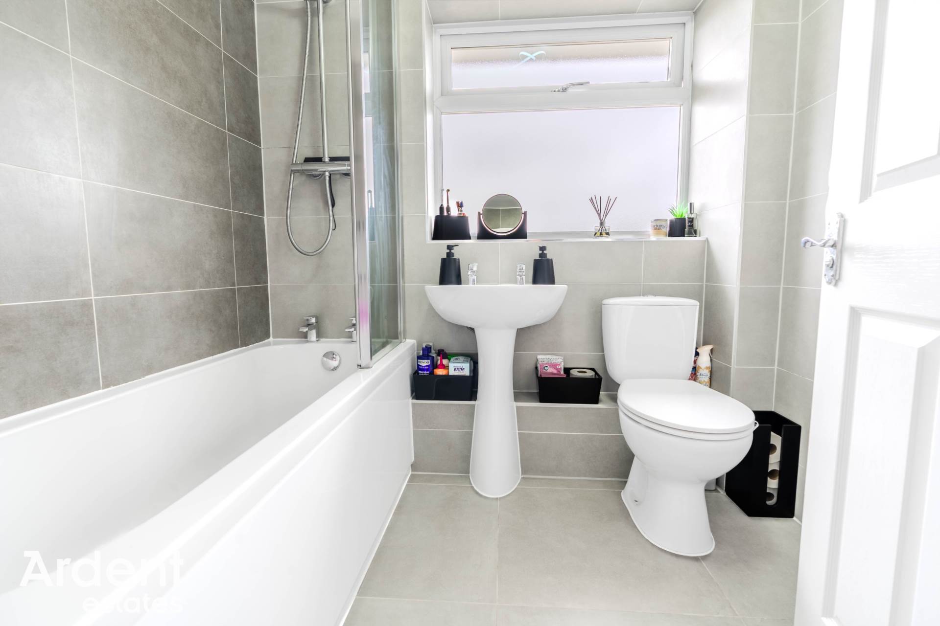 Additional Property Image 3 bedroom Semi Detached for sale in Maldon 17