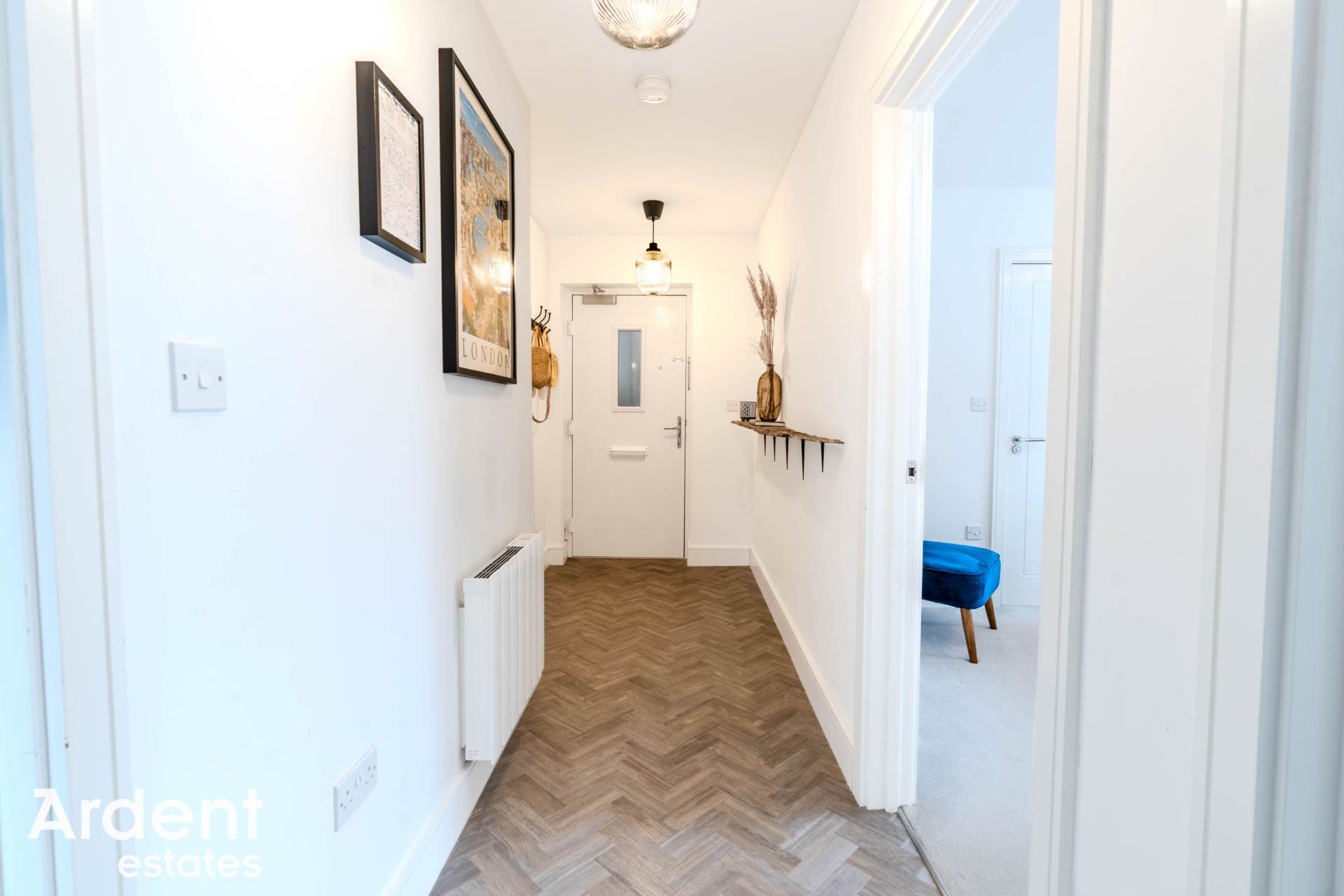 Additional Property Image 2 bedroom Flat for sale in Maldon 7