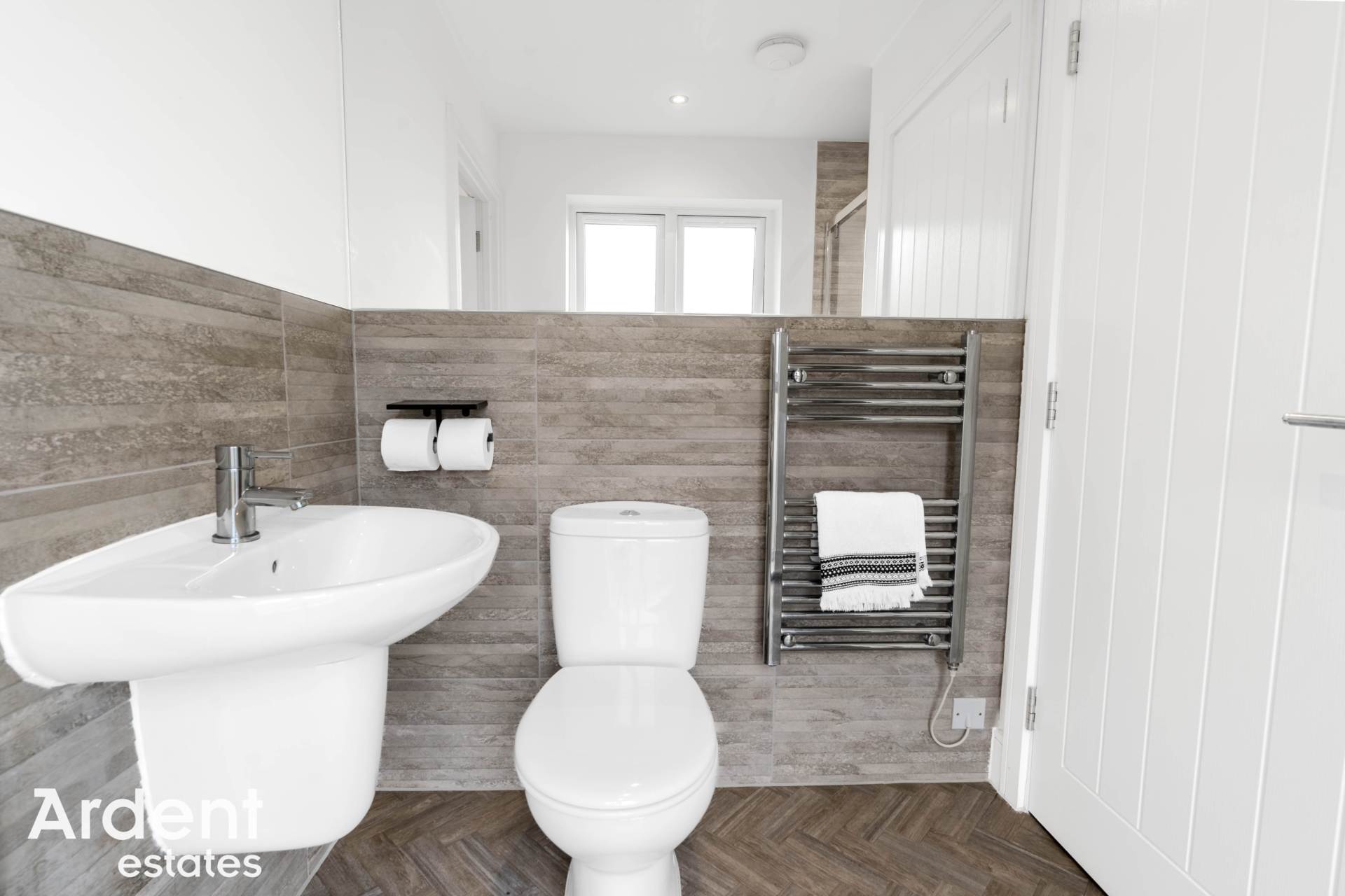 Additional Property Image 2 bedroom Flat for sale in Maldon 12