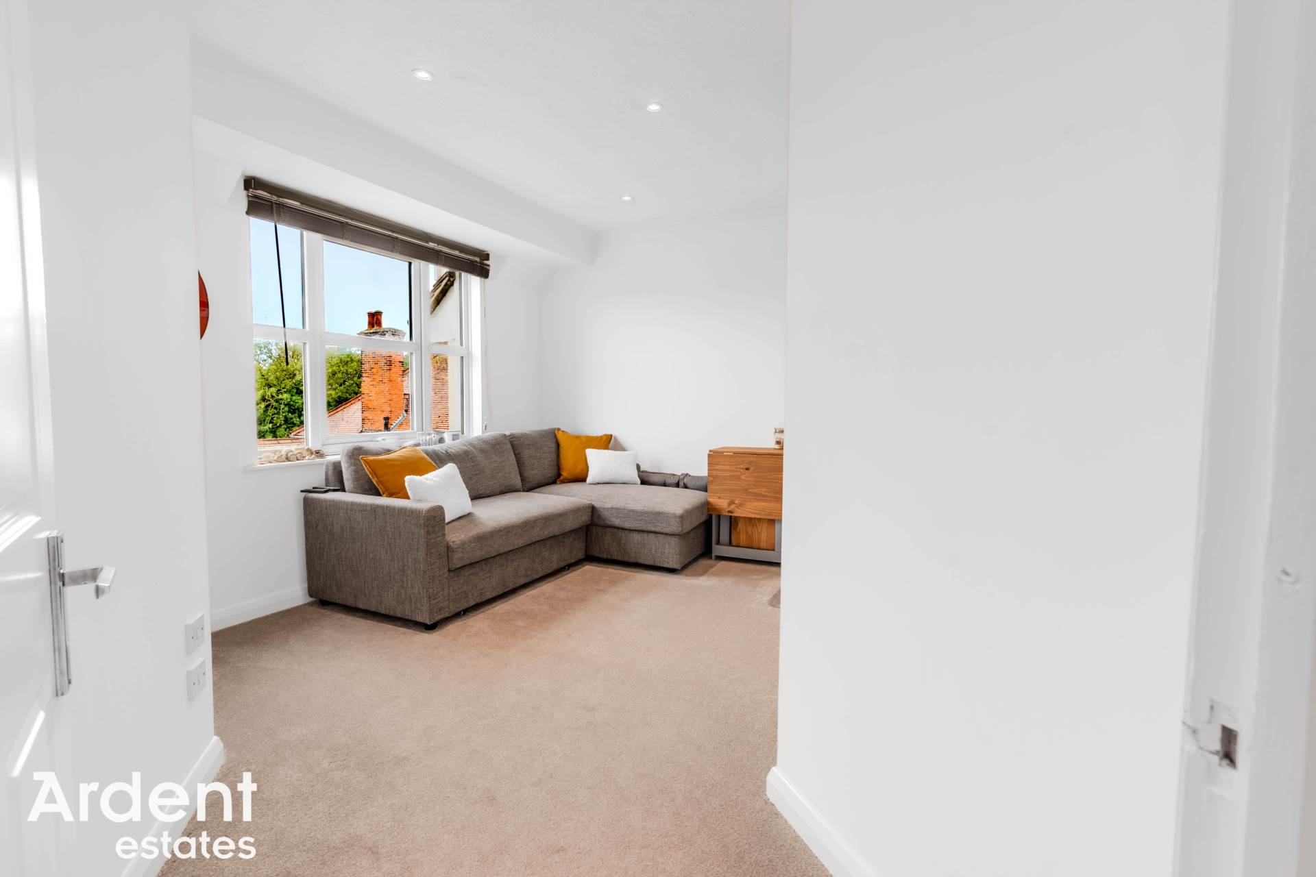 Additional Property Image 1 bedroom Apartment for sale in Southminster 4