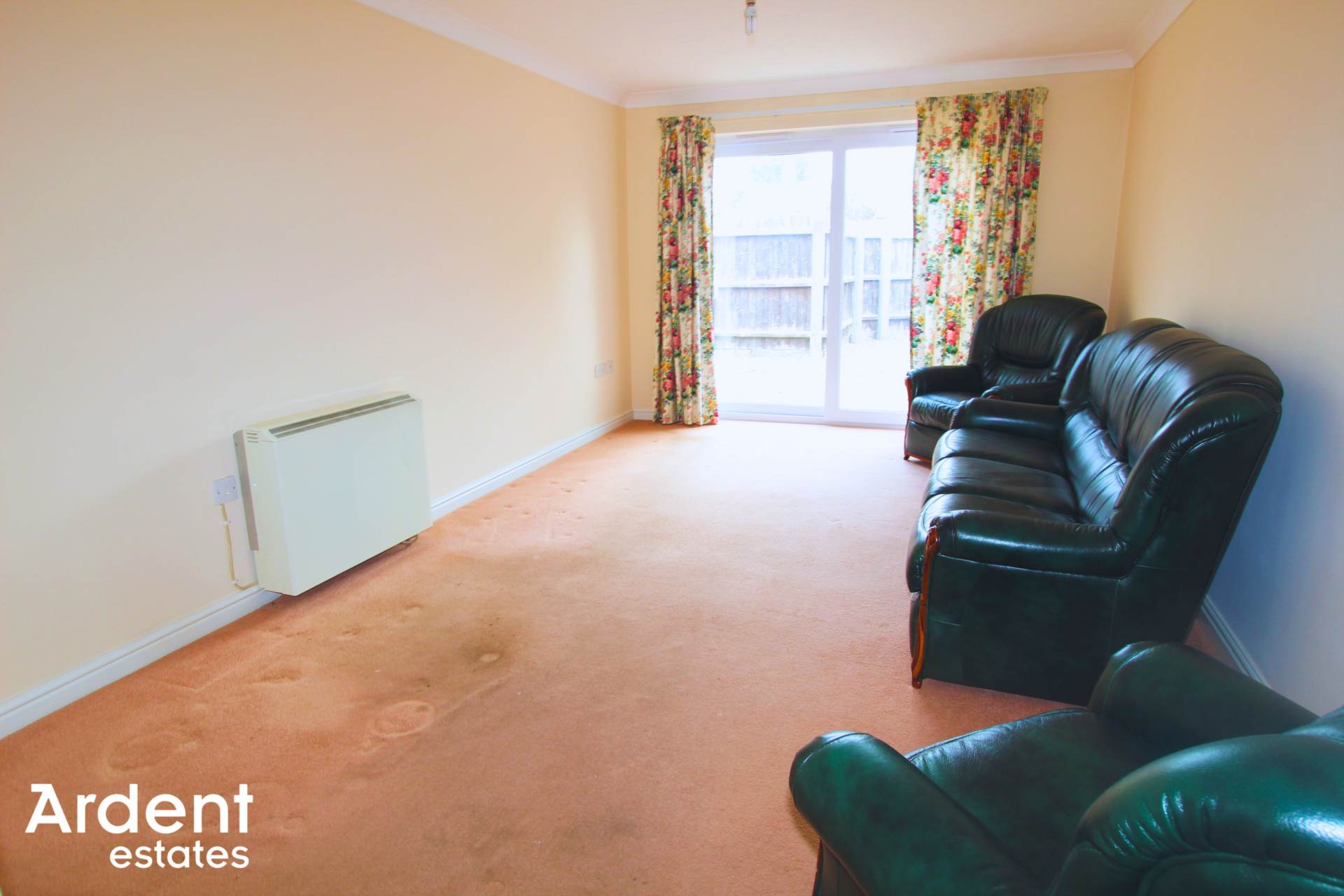 Additional Property Image 2 bedroom Bungalow for sale in Maldon 4