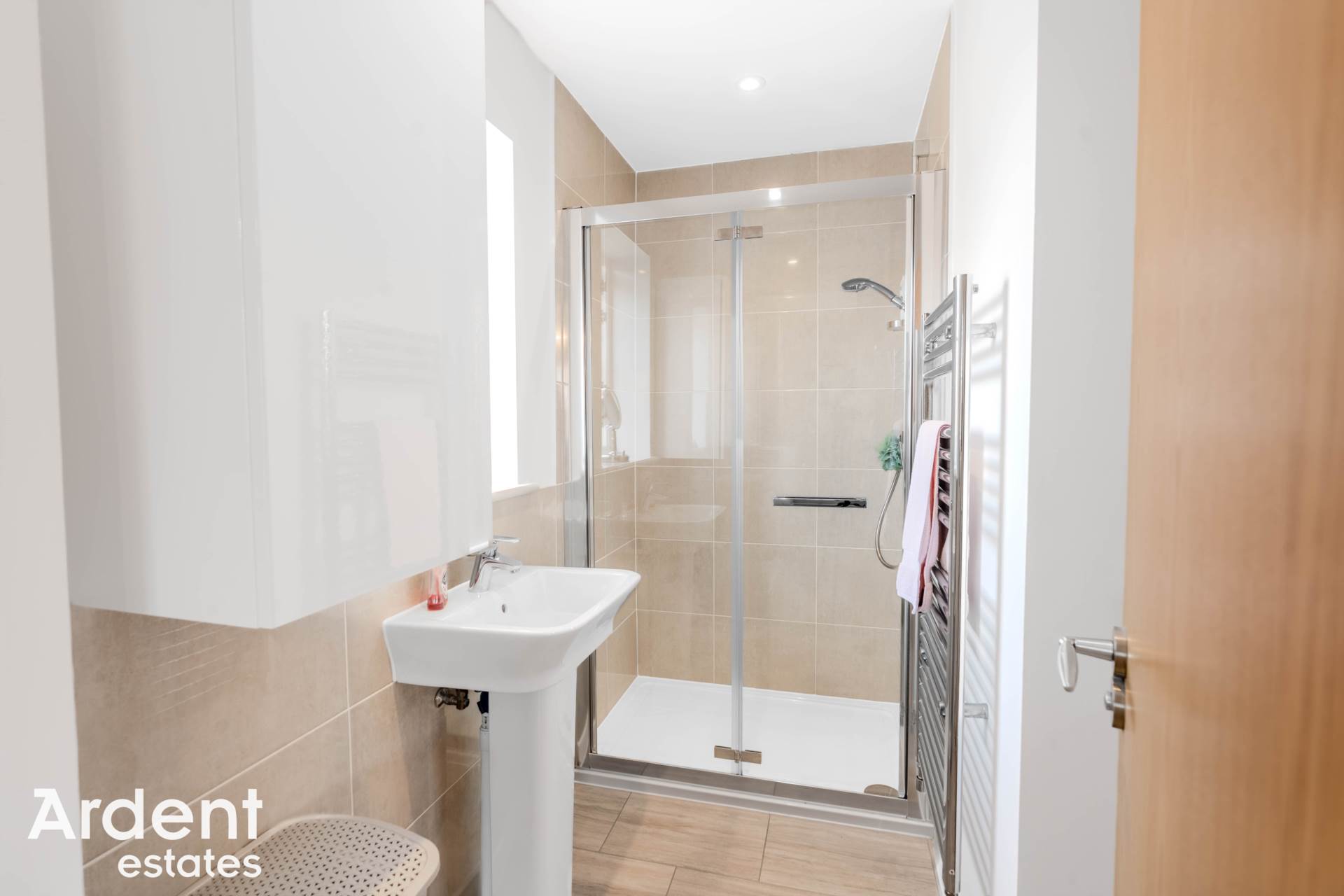 Additional Property Image 4 bedroom Detached for sale in Maldon 17