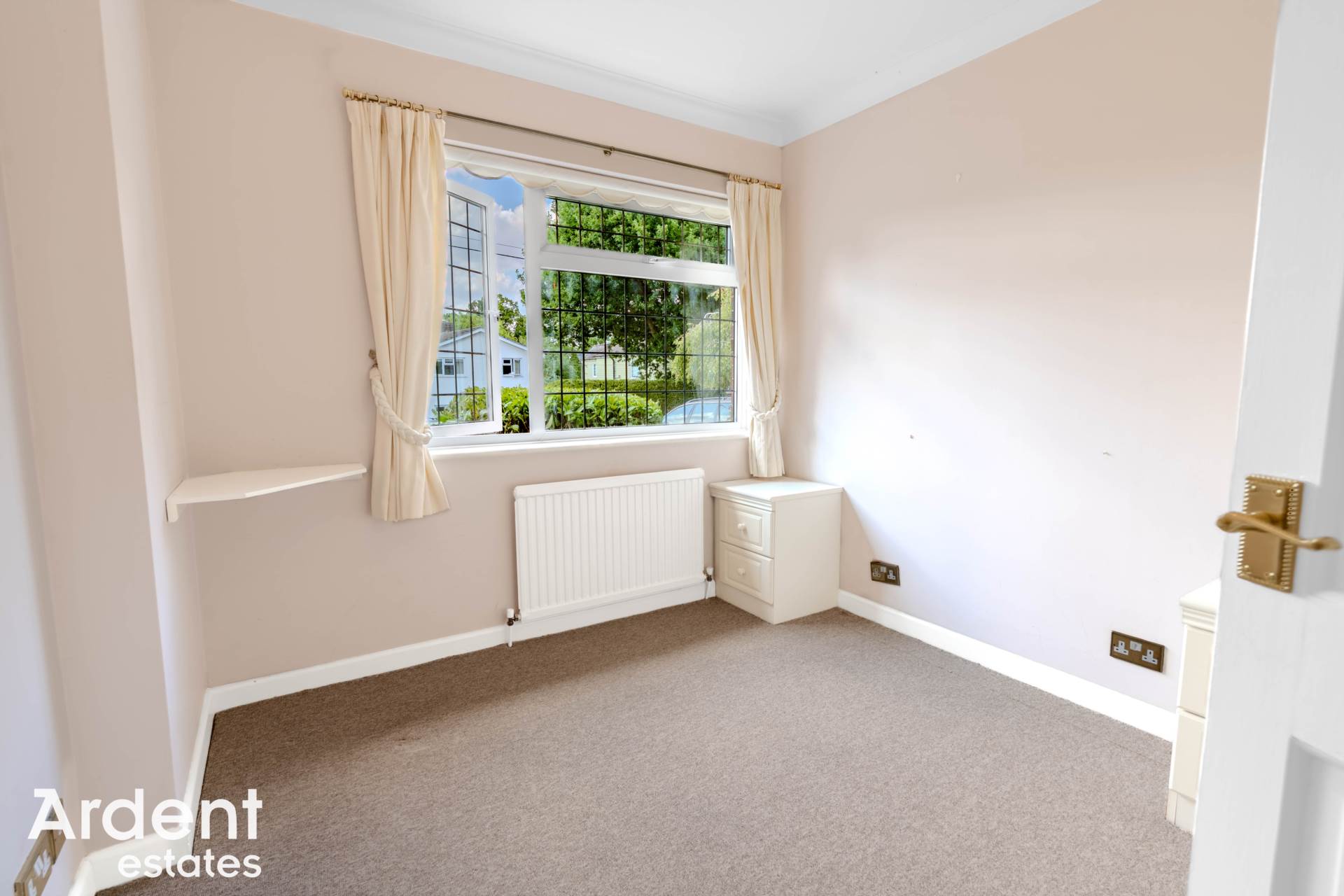 Additional Property Image 3 bedroom Detached for sale in Witham 18