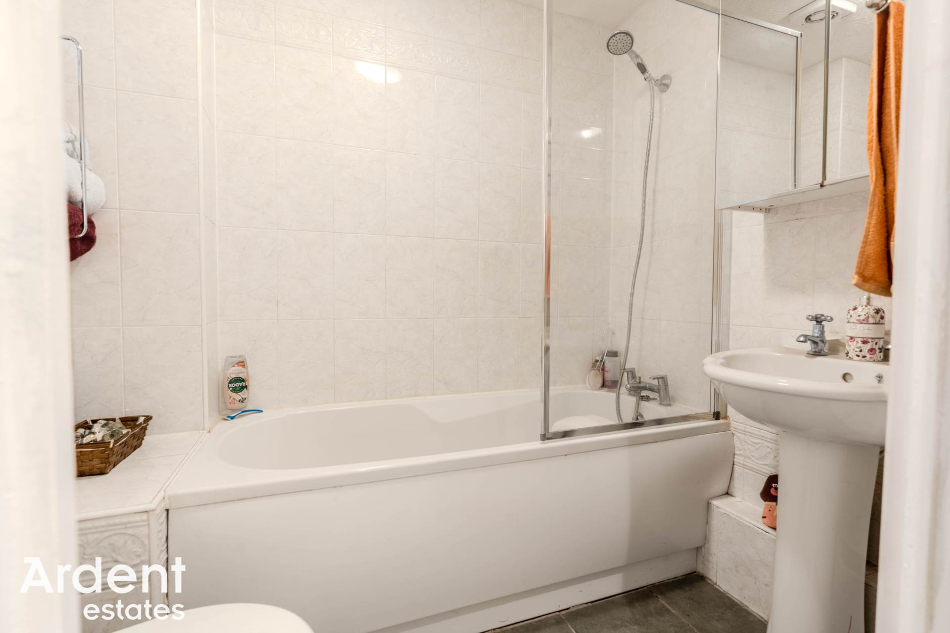 Additional Property Image 3 bedroom Semi Detached for sale in Maldon 22