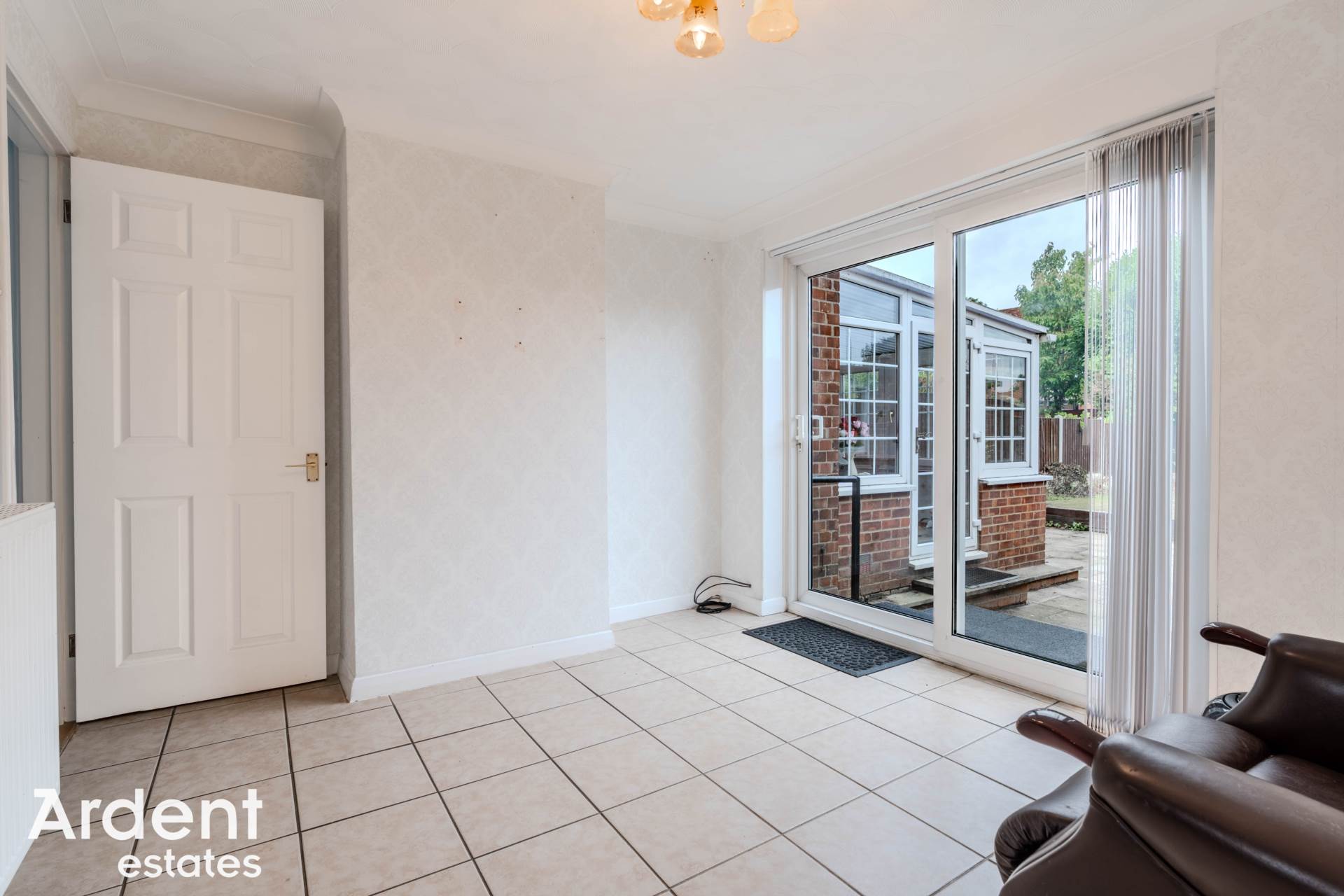 Additional Property Image 3 bedroom Terraced for sale in Chelmsford 5