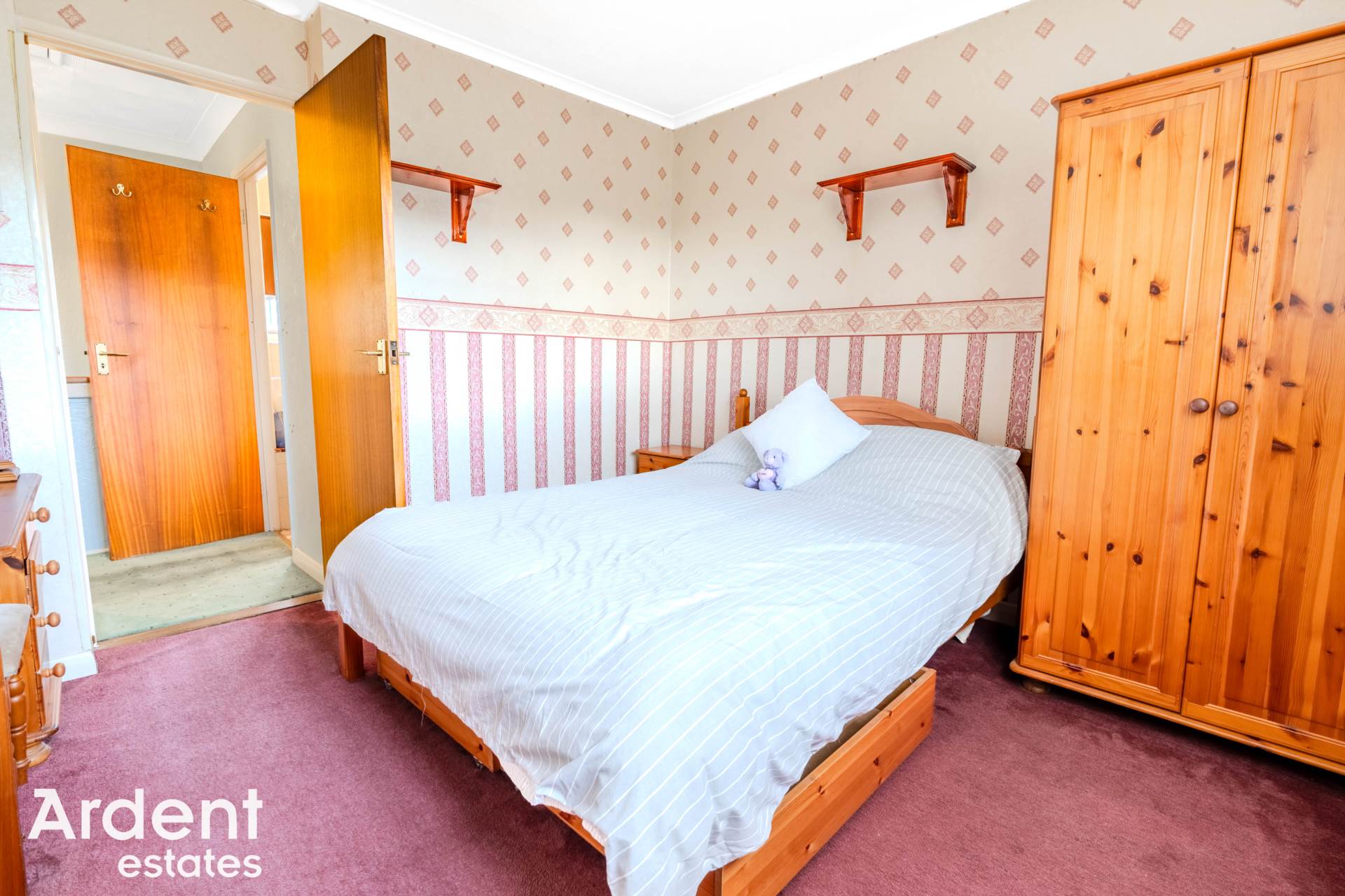 Additional Property Image 3 bedroom Terraced for sale in Chelmsford 14