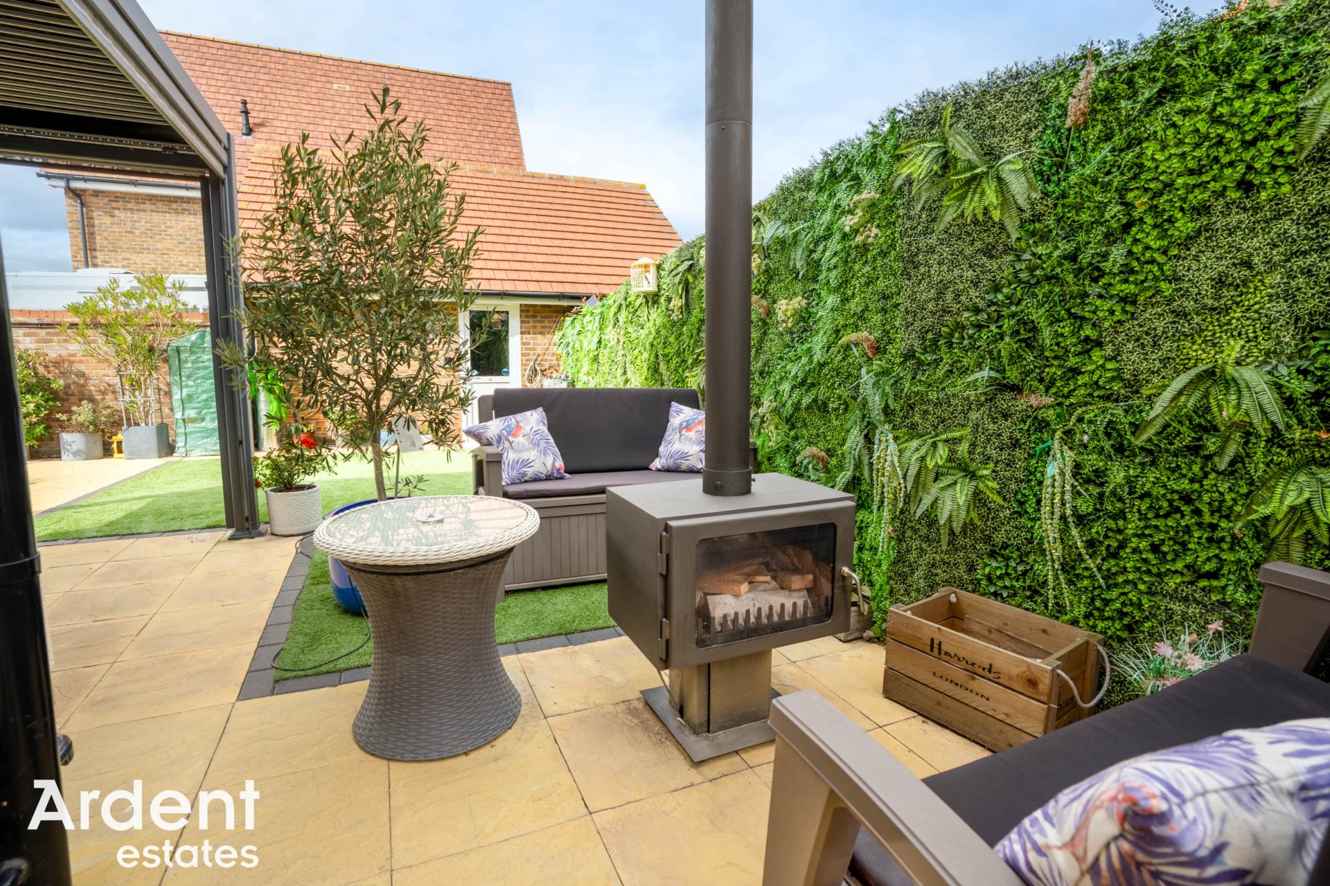 Additional Property Image 4 bedroom Detached for sale in Maldon 27