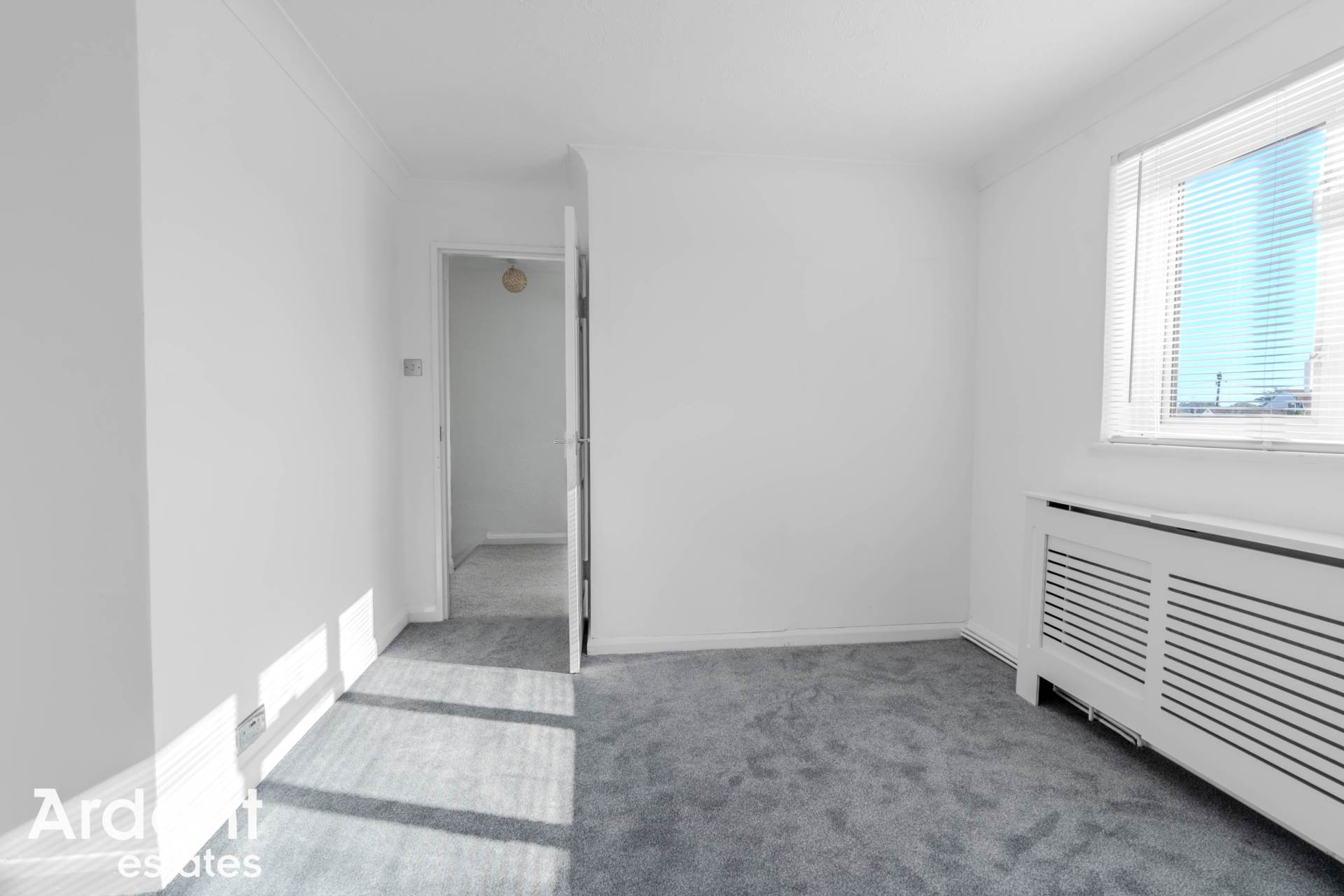 Additional Property Image 2 bedroom Semi Detached for sale in Maldon 17