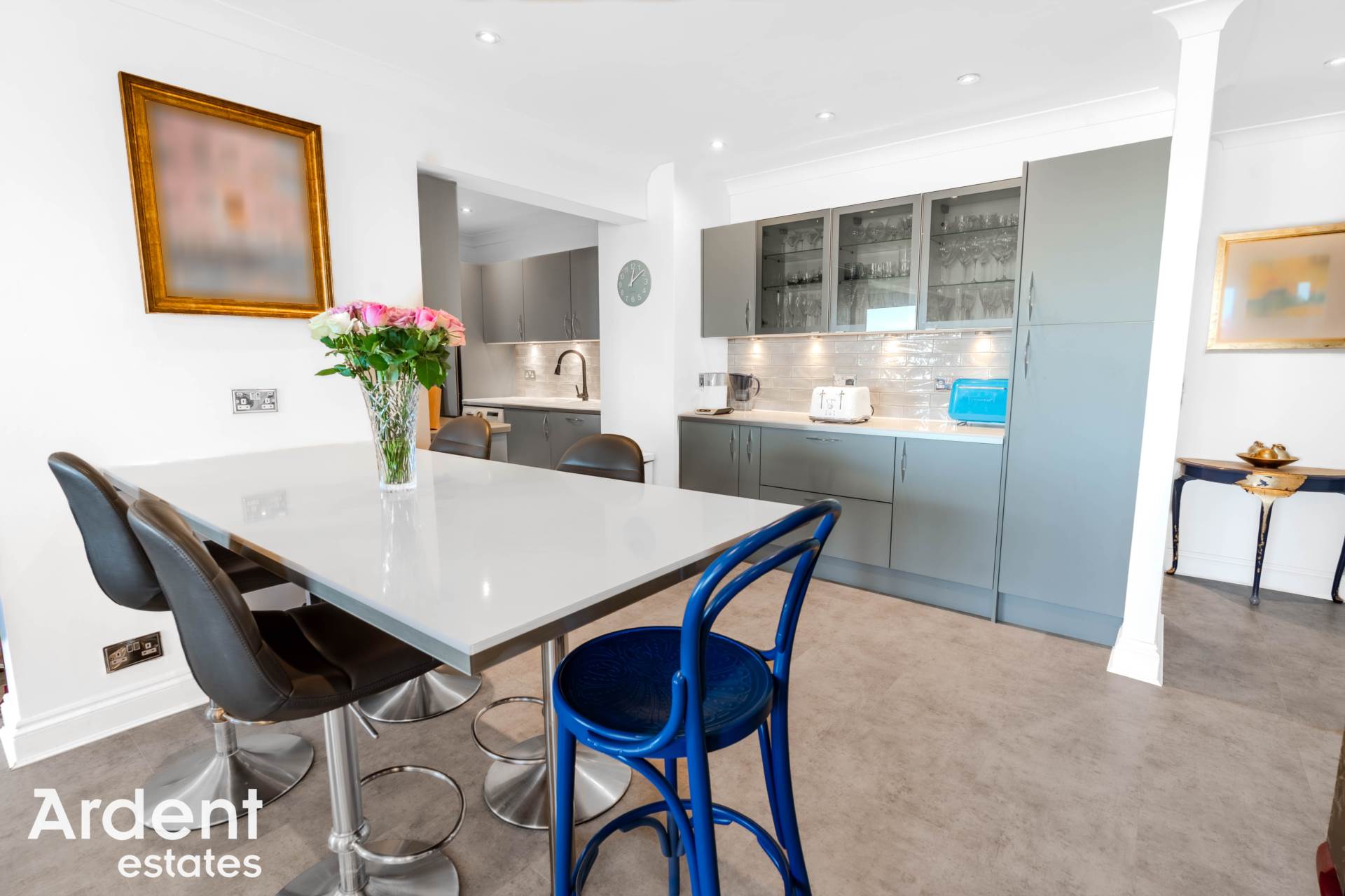 Additional Property Image 4 bedroom Flat for sale in Maldon 9