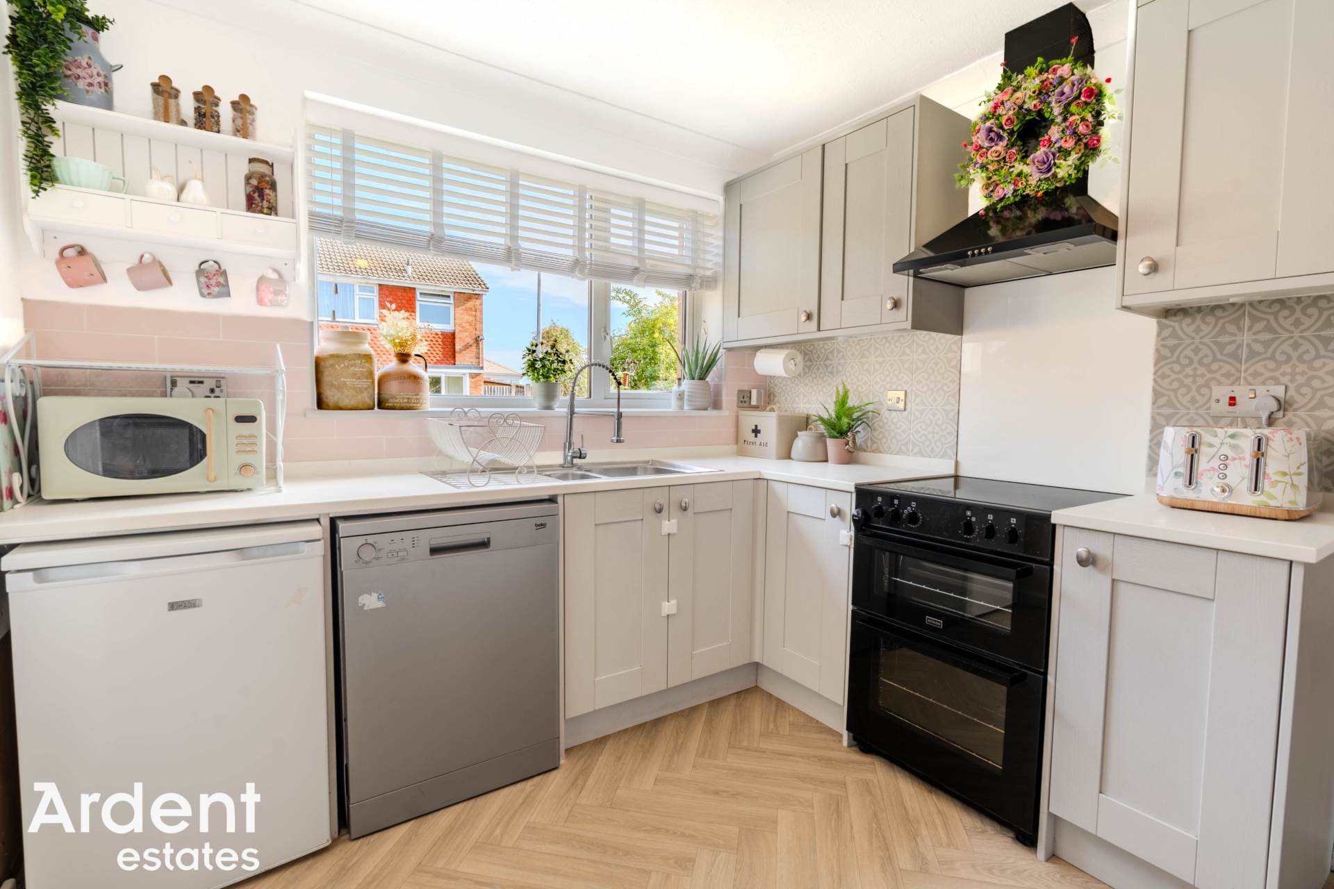 Additional Property Image 3 bedroom End of Terrace for sale in Maldon 7