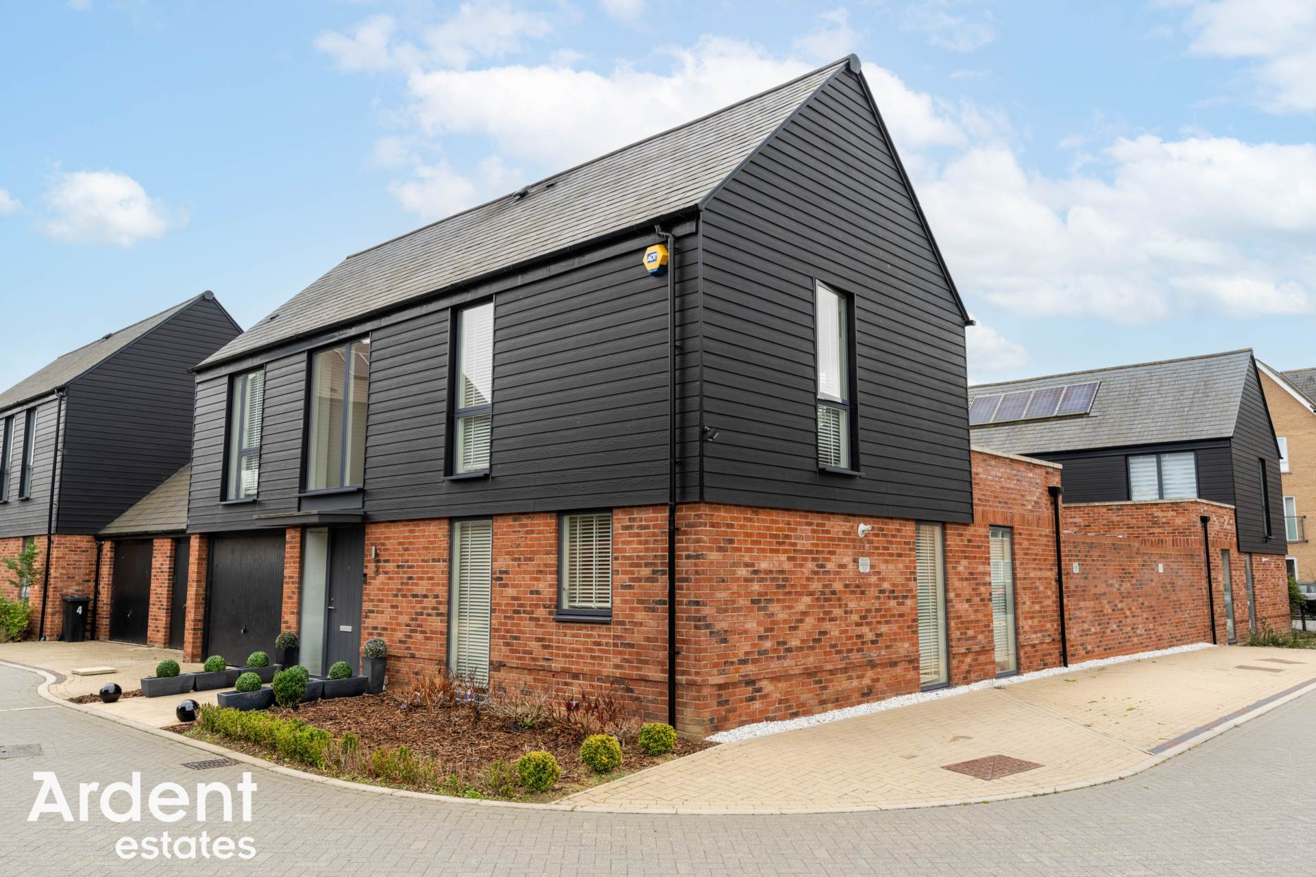 Additional Property Image 3 bedroom Detached for sale in Chelmsford 4