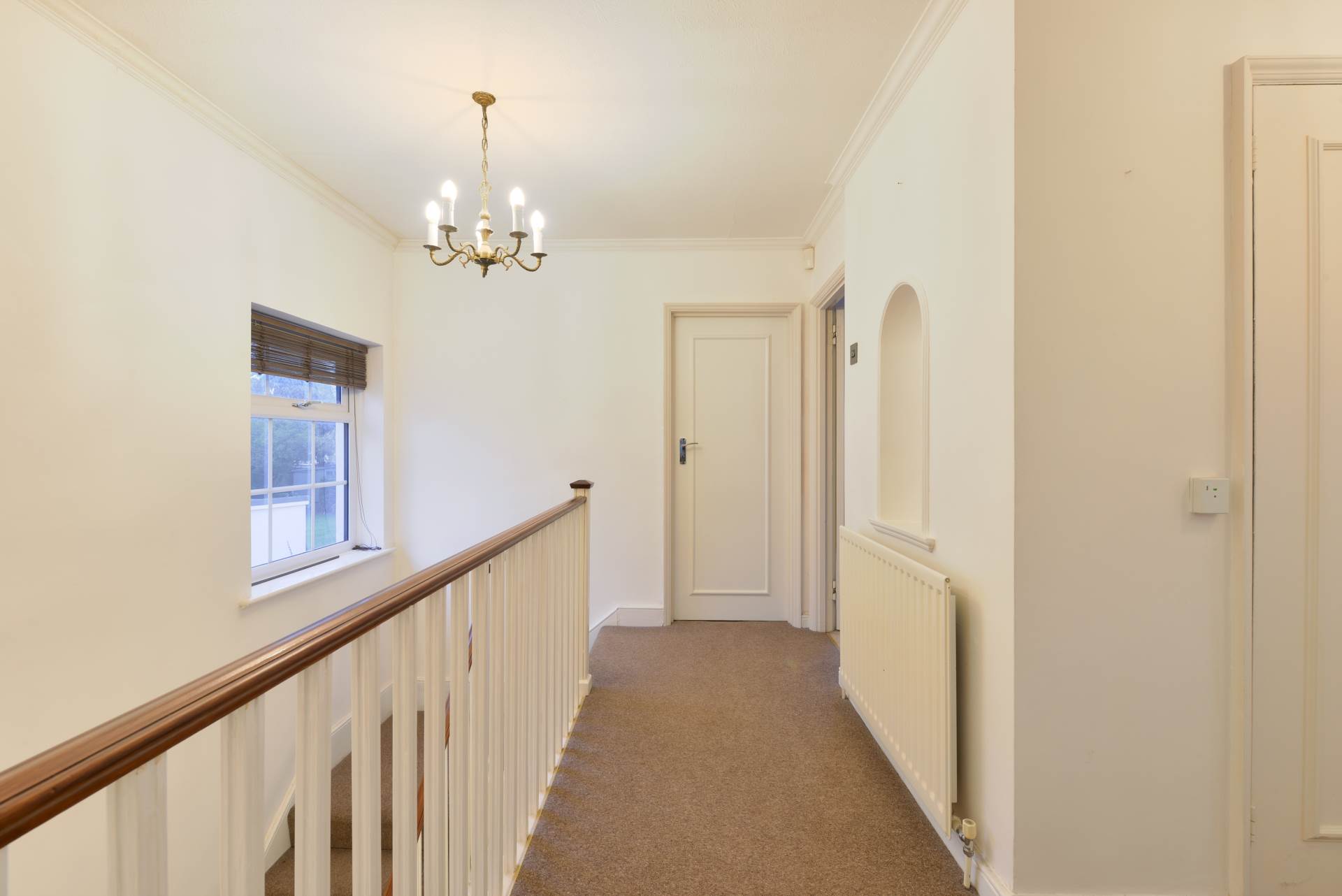 Additional Property Image 4 bedroom Detached to rent in Epsom 10