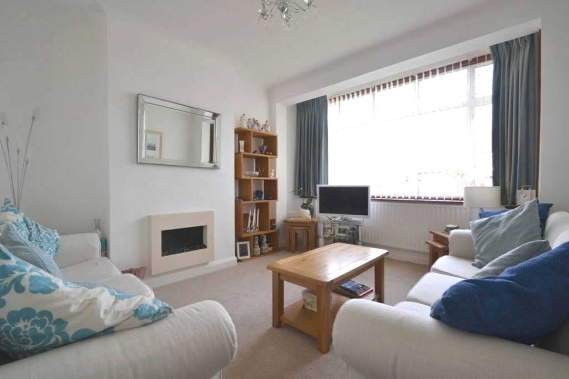 Additional Property Image 3 bedroom End of Terrace to rent in Worcester Park 2