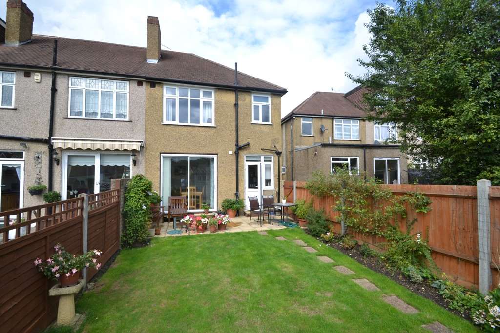 Additional Property Image 3 bedroom End of Terrace to rent in Worcester Park 10