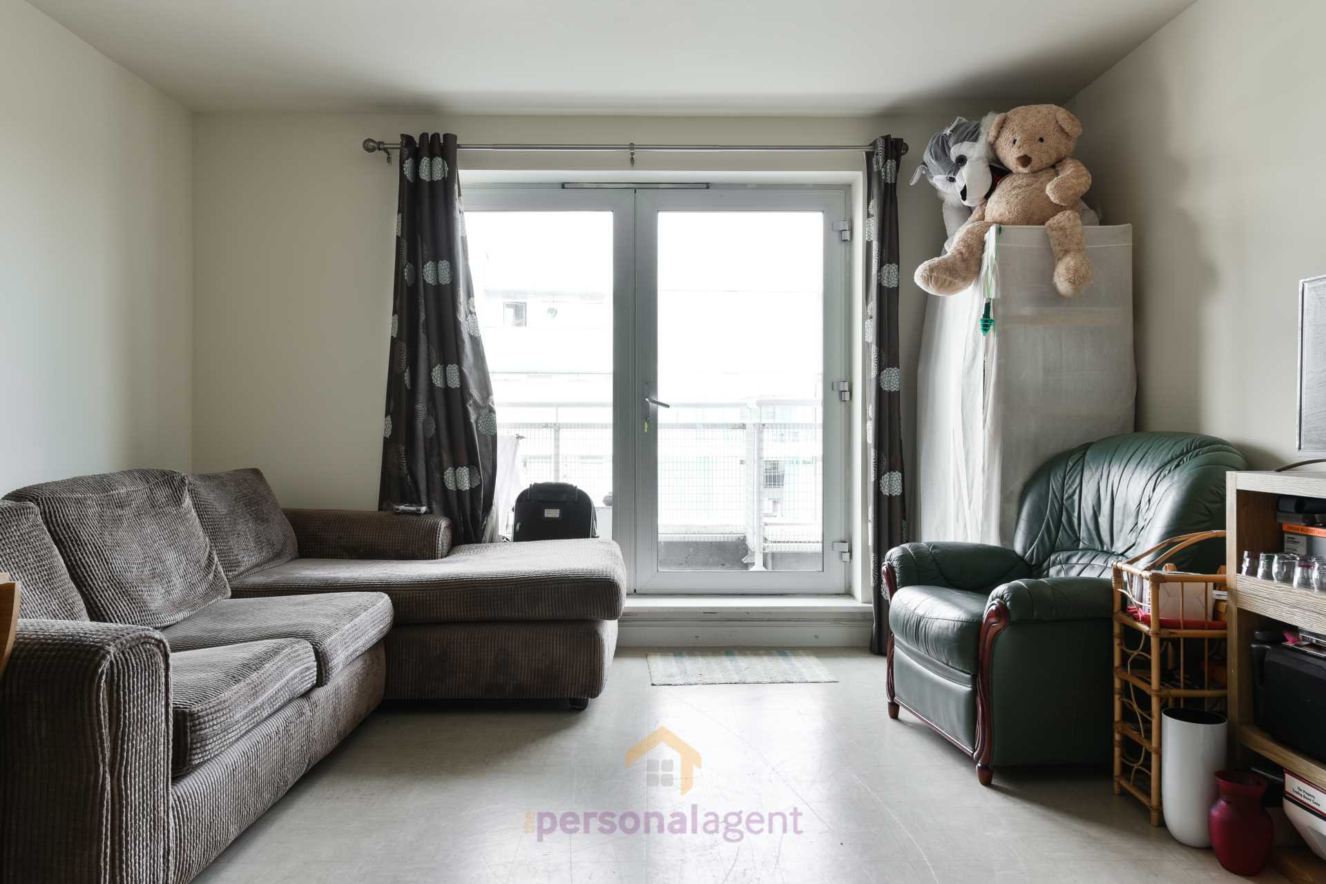 Additional Property Image 2 bedroom Apartment to rent in Epsom 3