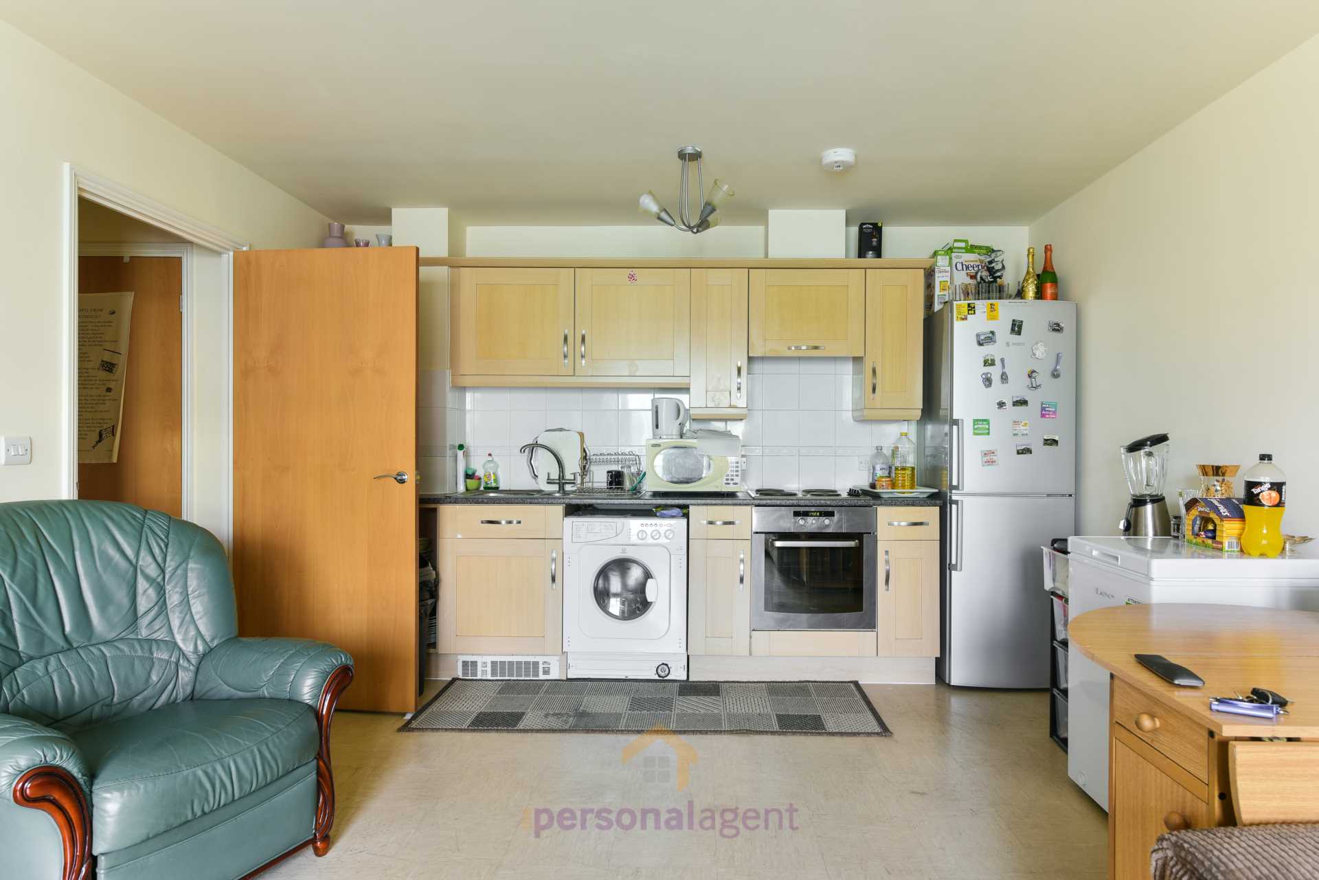 Additional Property Image 2 bedroom Apartment to rent in Epsom 4