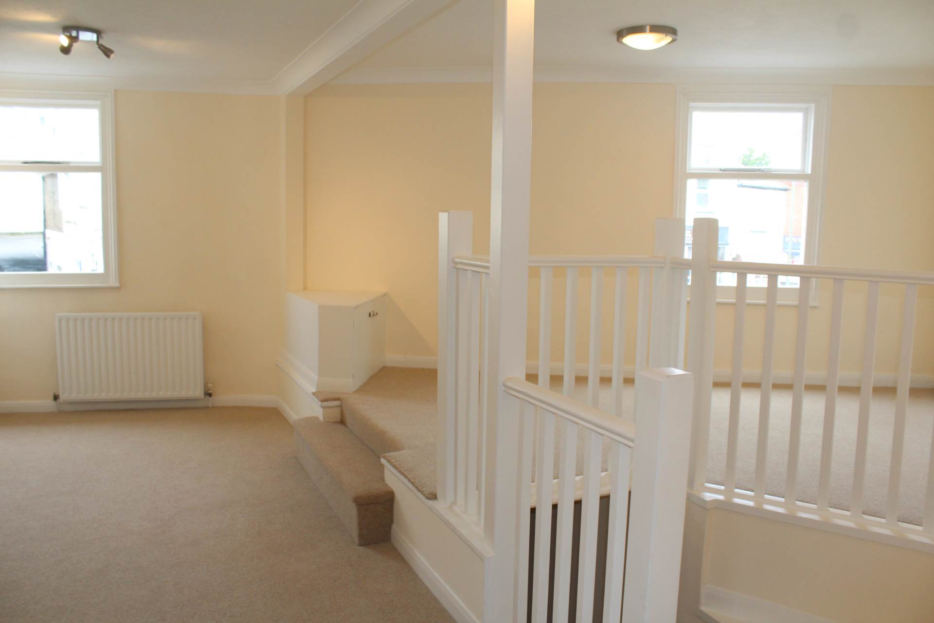 Additional Property Image 1 bedroom Flat to rent in Epsom 2