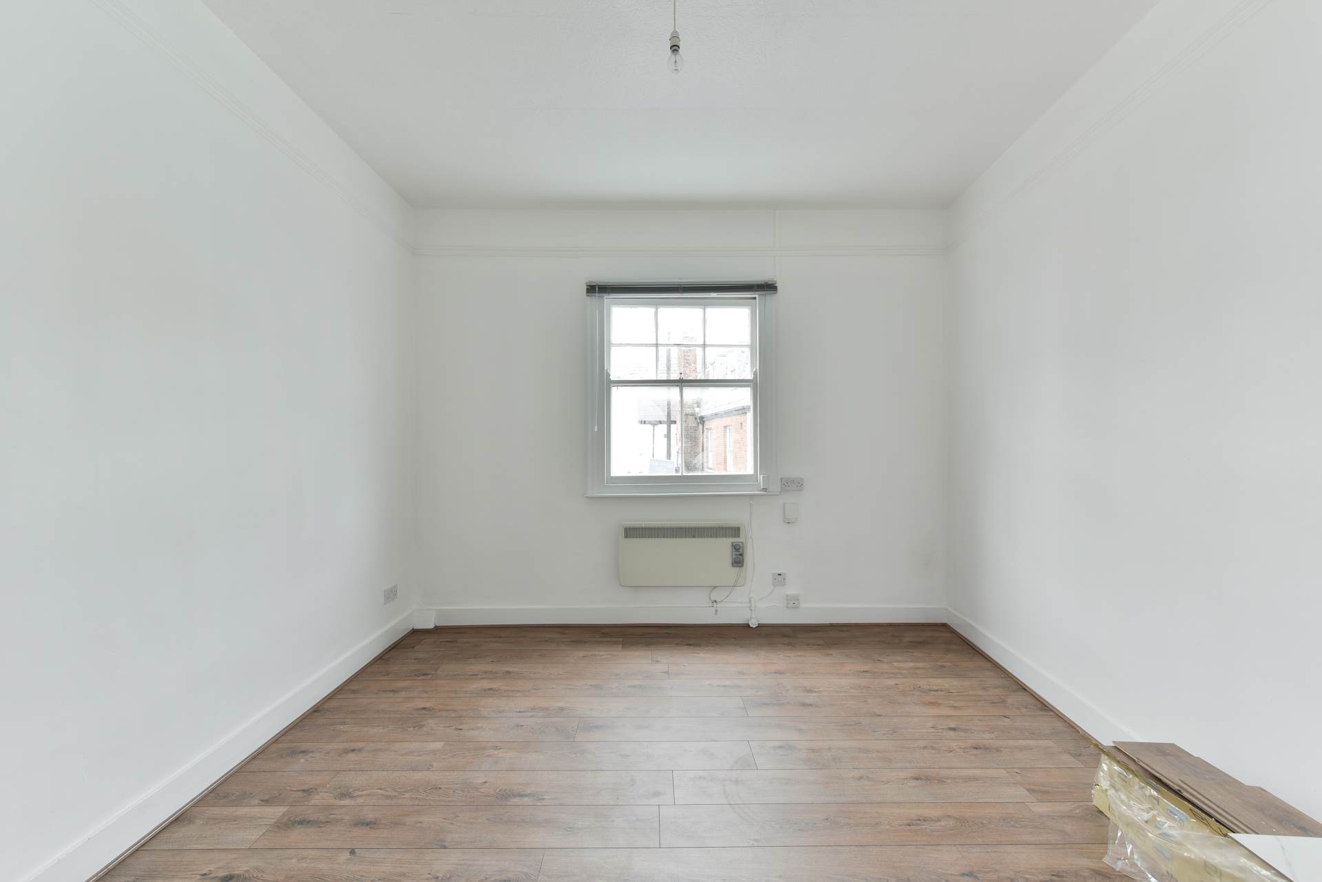 Additional Property Image 2 bedroom Apartment to rent in Epsom 7
