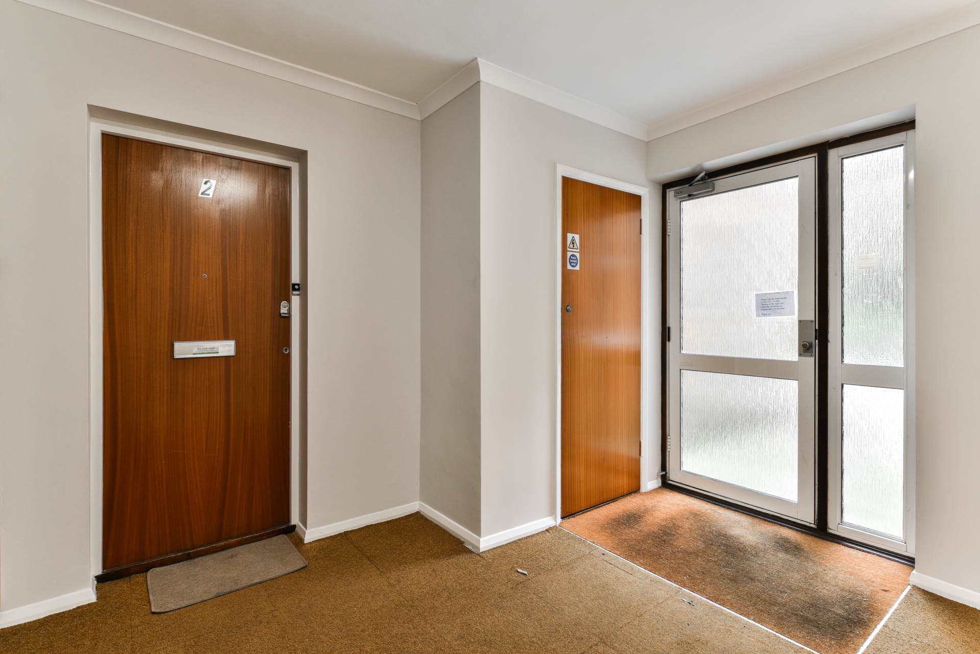 Additional Property Image 1 bedroom Flat to rent in Epsom 2