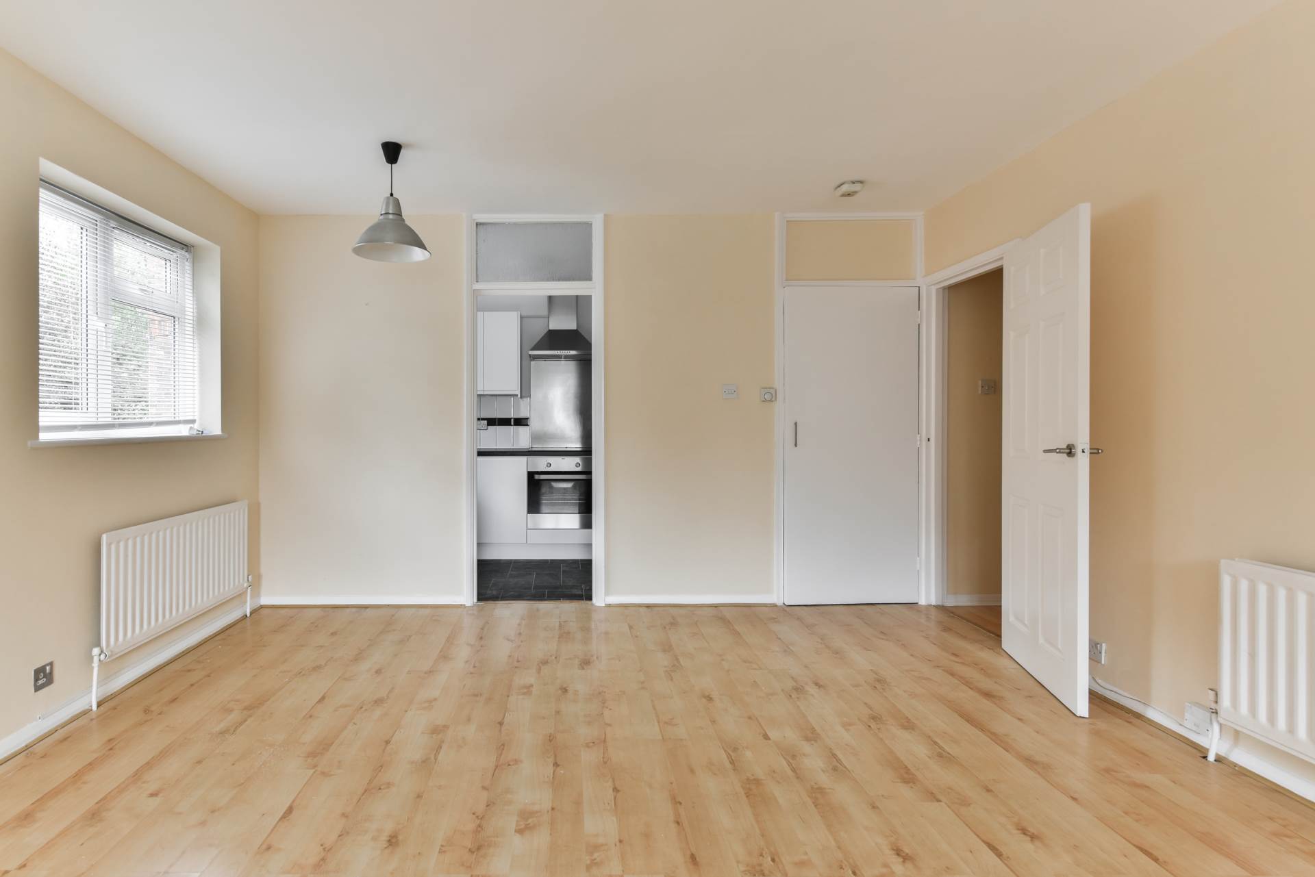 Additional Property Image 1 bedroom Flat to rent in Epsom 5