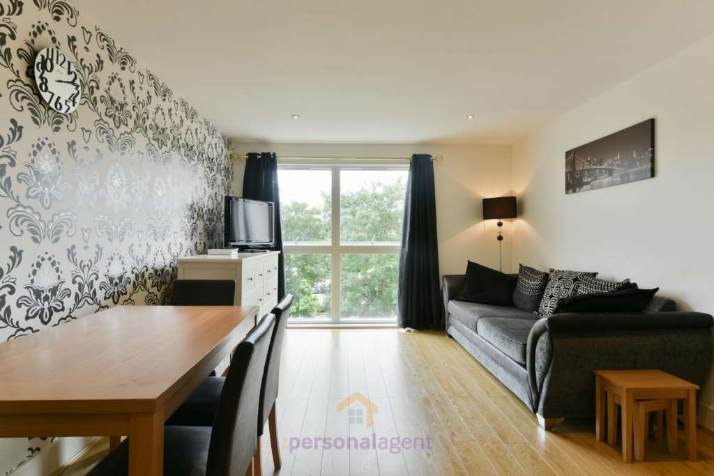 Additional Property Image 2 bedroom Apartment to rent in Epsom 4