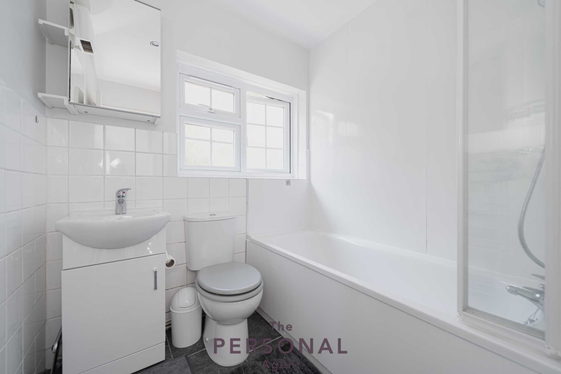 Additional Property Image 2 bedroom Maisonette to rent in Epsom 9