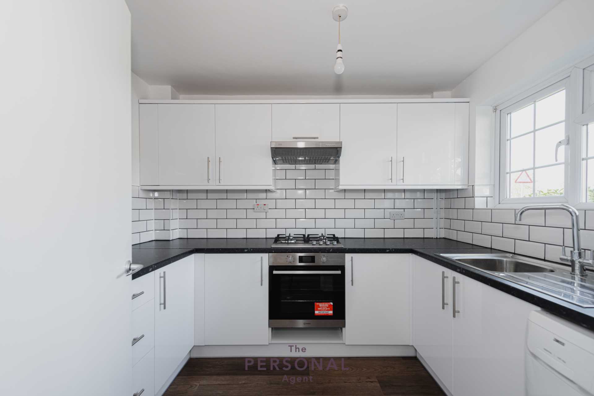Additional Property Image 3 bedroom Terraced to rent in Epsom 2