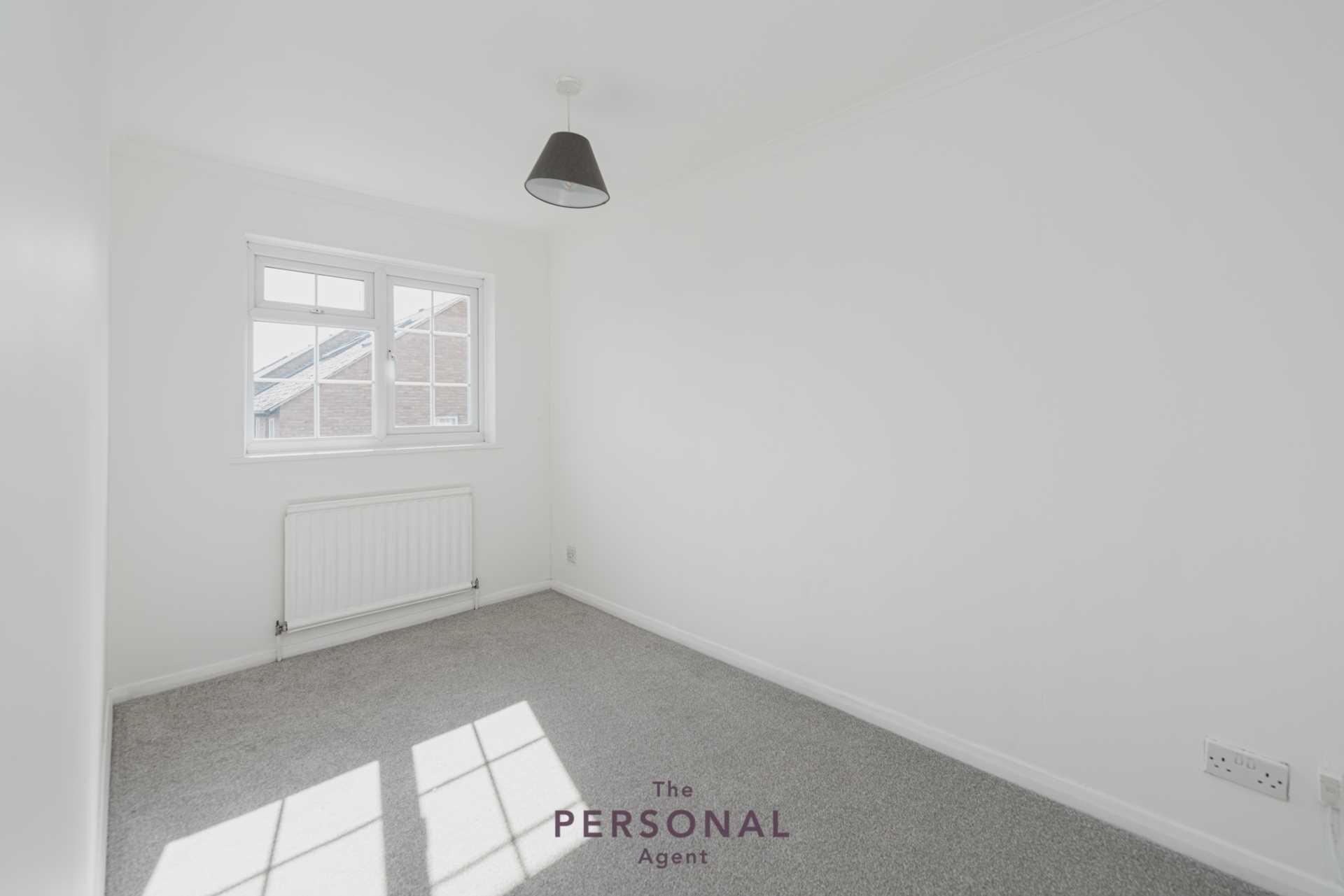 Additional Property Image 3 bedroom Terraced to rent in Epsom 8