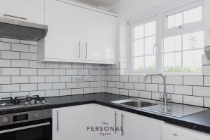 3 bedroom Terraced to rent in Epsom