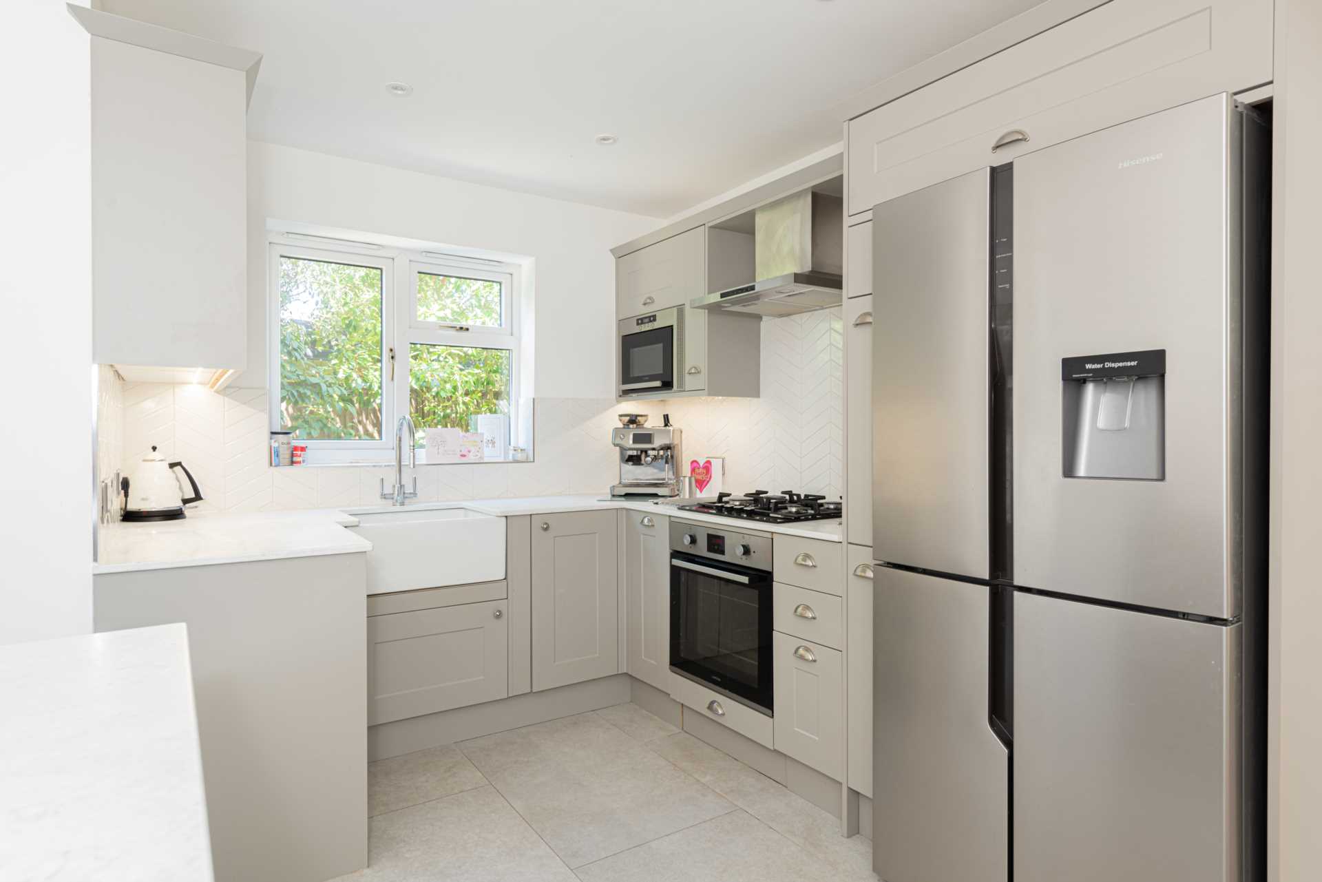 Additional Property Image 4 bedroom Detached to rent in Epsom 6