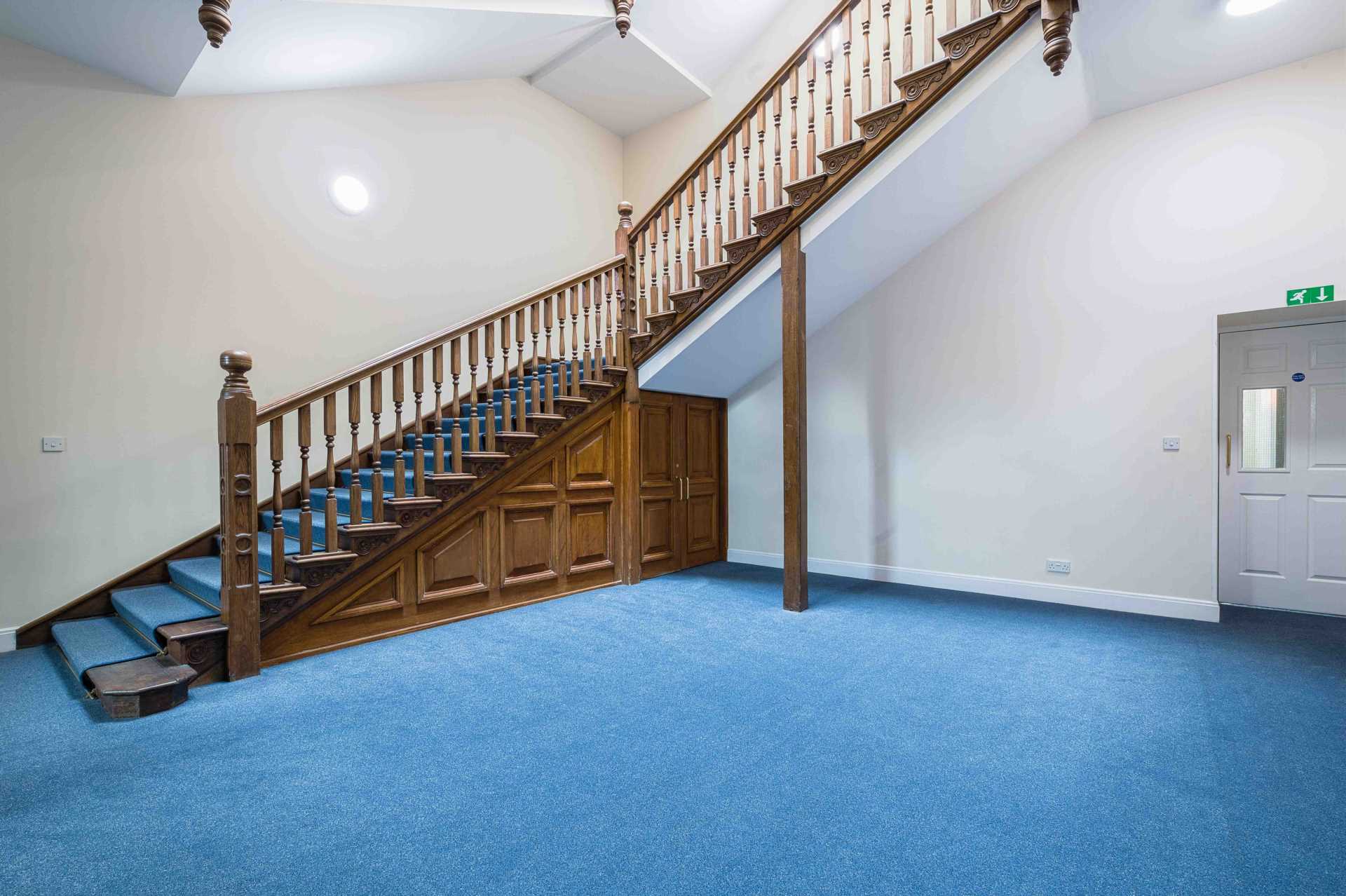 Additional Property Image 2 bedroom Apartment to rent in Epsom 3