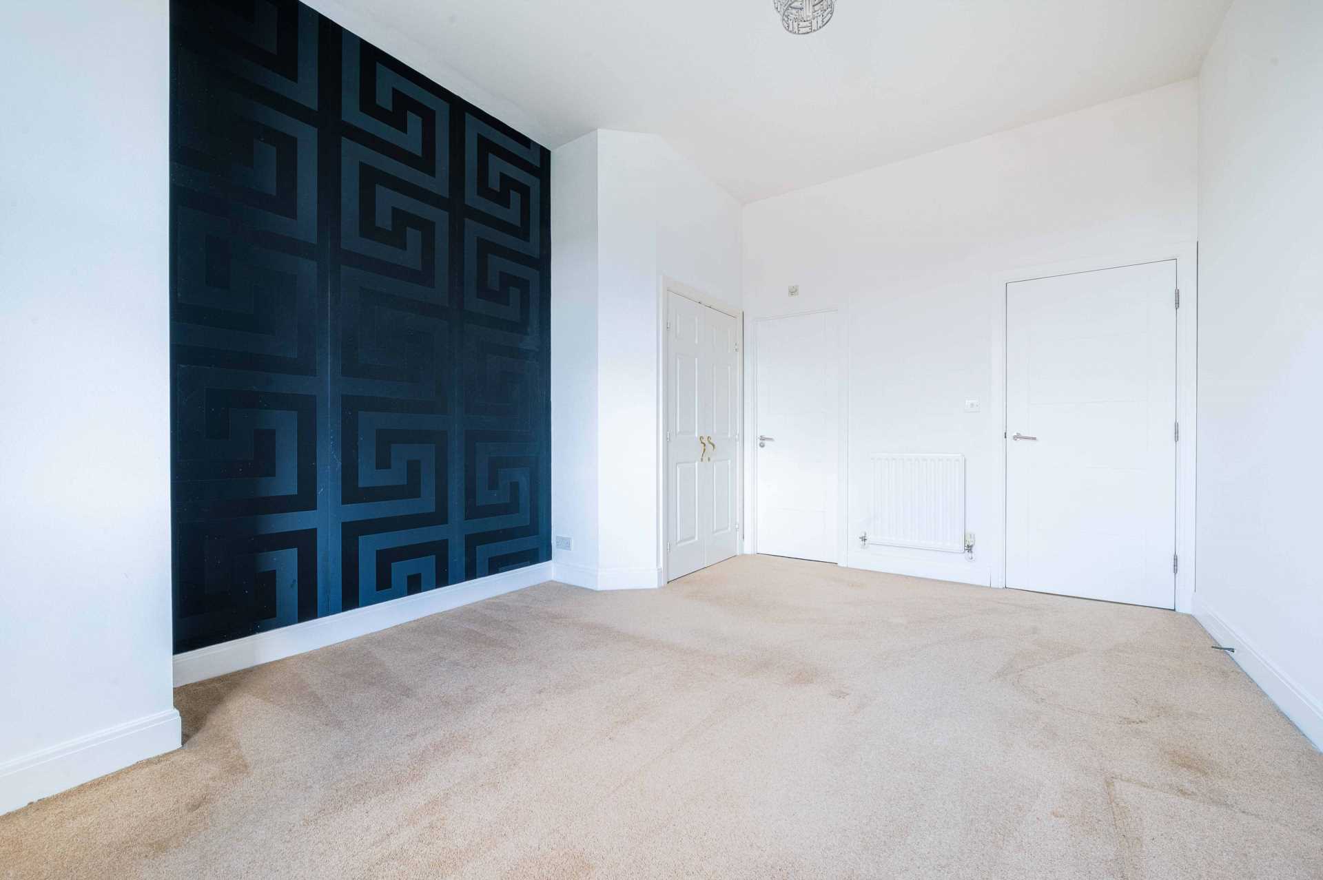 Additional Property Image 2 bedroom Apartment to rent in Epsom 6