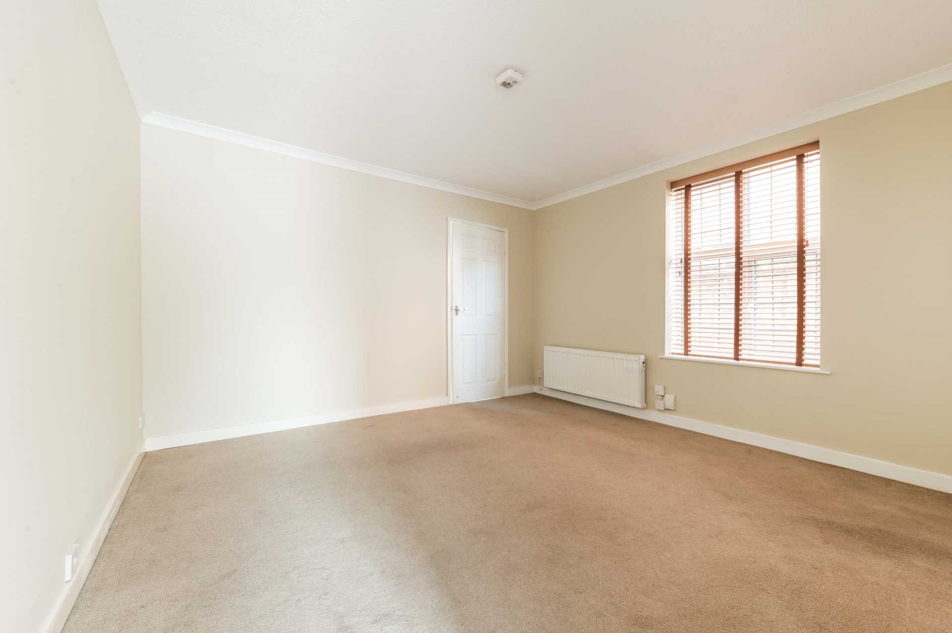 Additional Property Image 1 bedroom Apartment to rent in Epsom 6