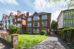 1 bedroom Apartment to rent in Epsom