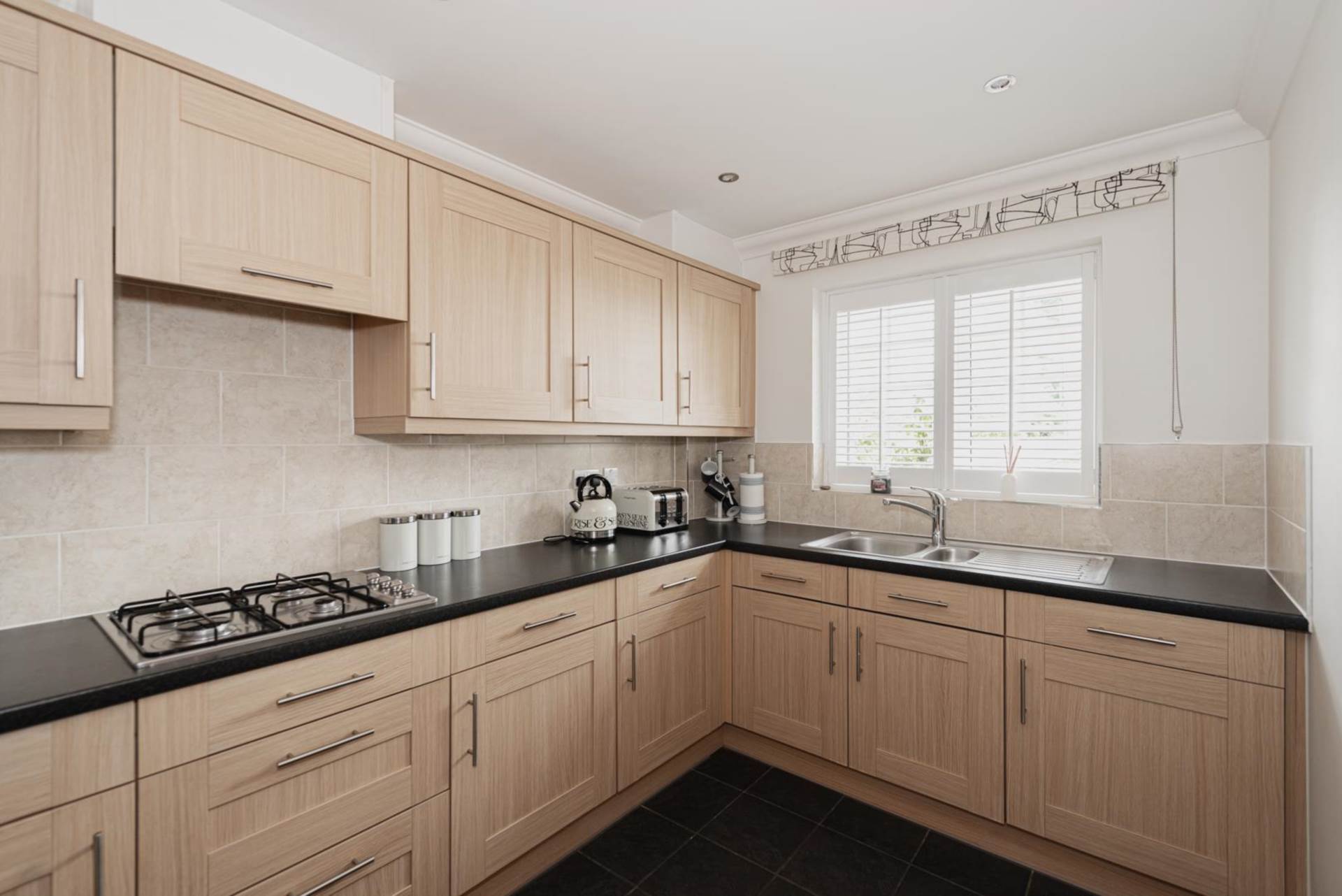 Additional Property Image 3 bedroom Semi Detached to rent in Epsom 7